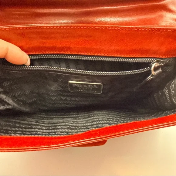 VINTAGE Prada Madras Bachel Leather Flap Bag - Porpora Red Tortoise - Picture 12 of 15